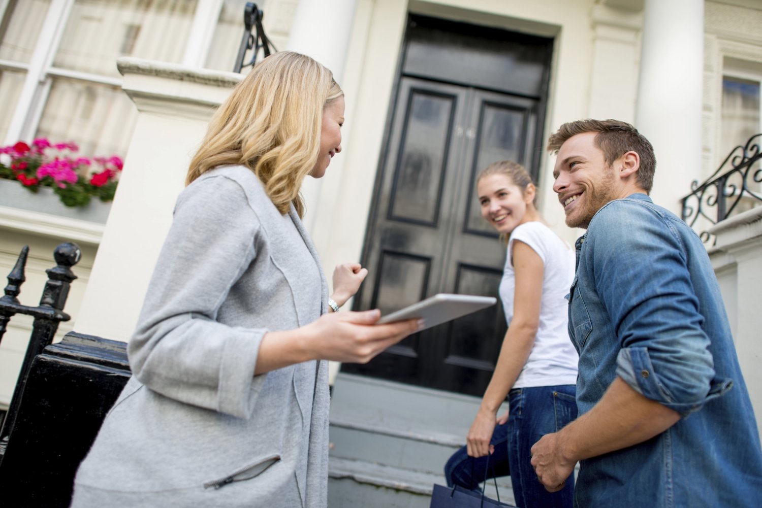 Master the Art of Rent Negotiation for Big Savings