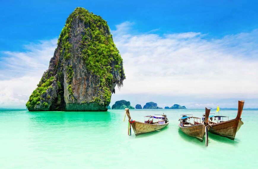 Chinese Tourists Flock to Southeast Asia for Labor Day Week